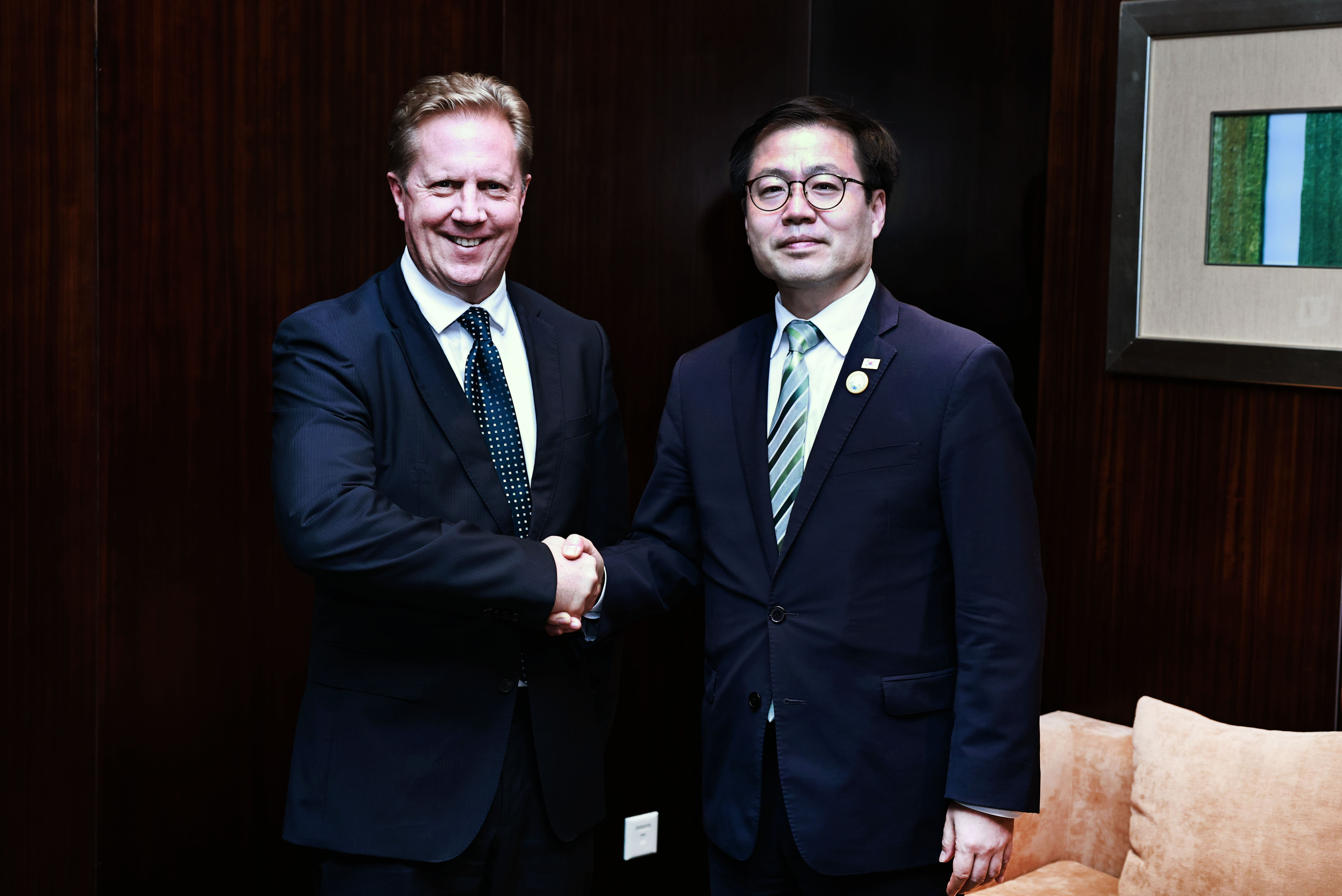 Meeting with New Zealand Minister for Trade and Investment Todd McClay_1