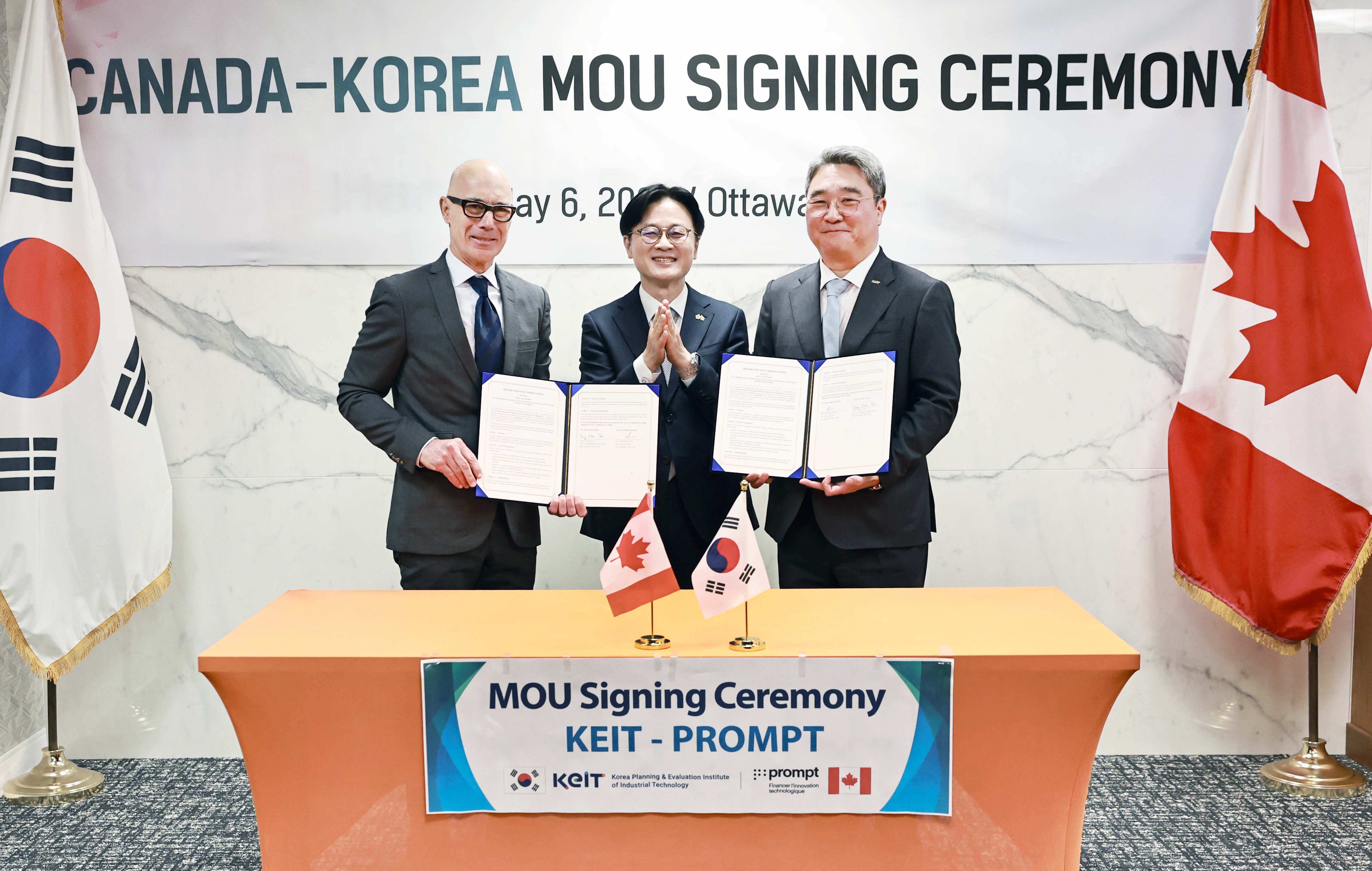 Signing Ceremony for Korea–Canada MOUs on Shipbuilding and R&D_1