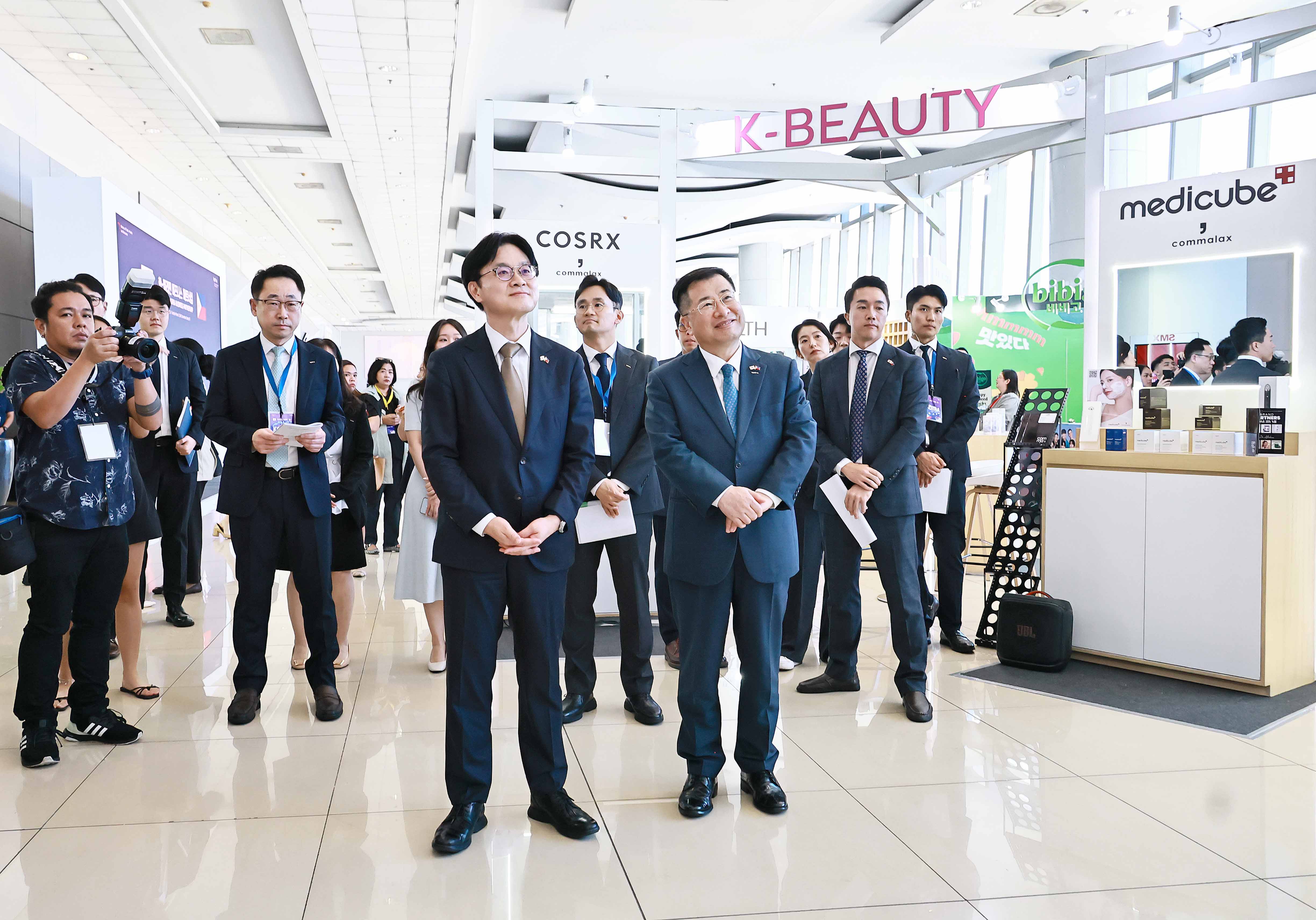 Minister JK Kim Attends Korea–Philippines Business Partnership Event