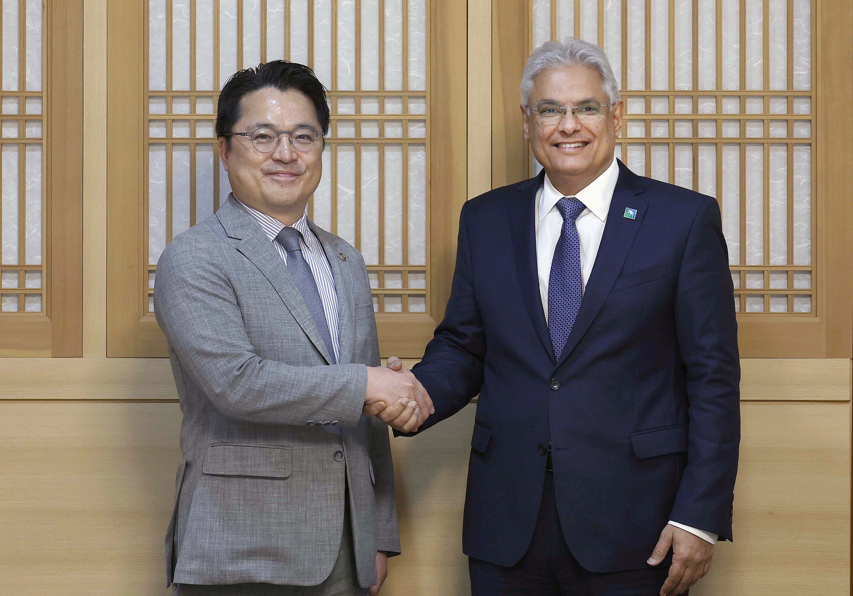 Meeting with Aramco Downstream President_1