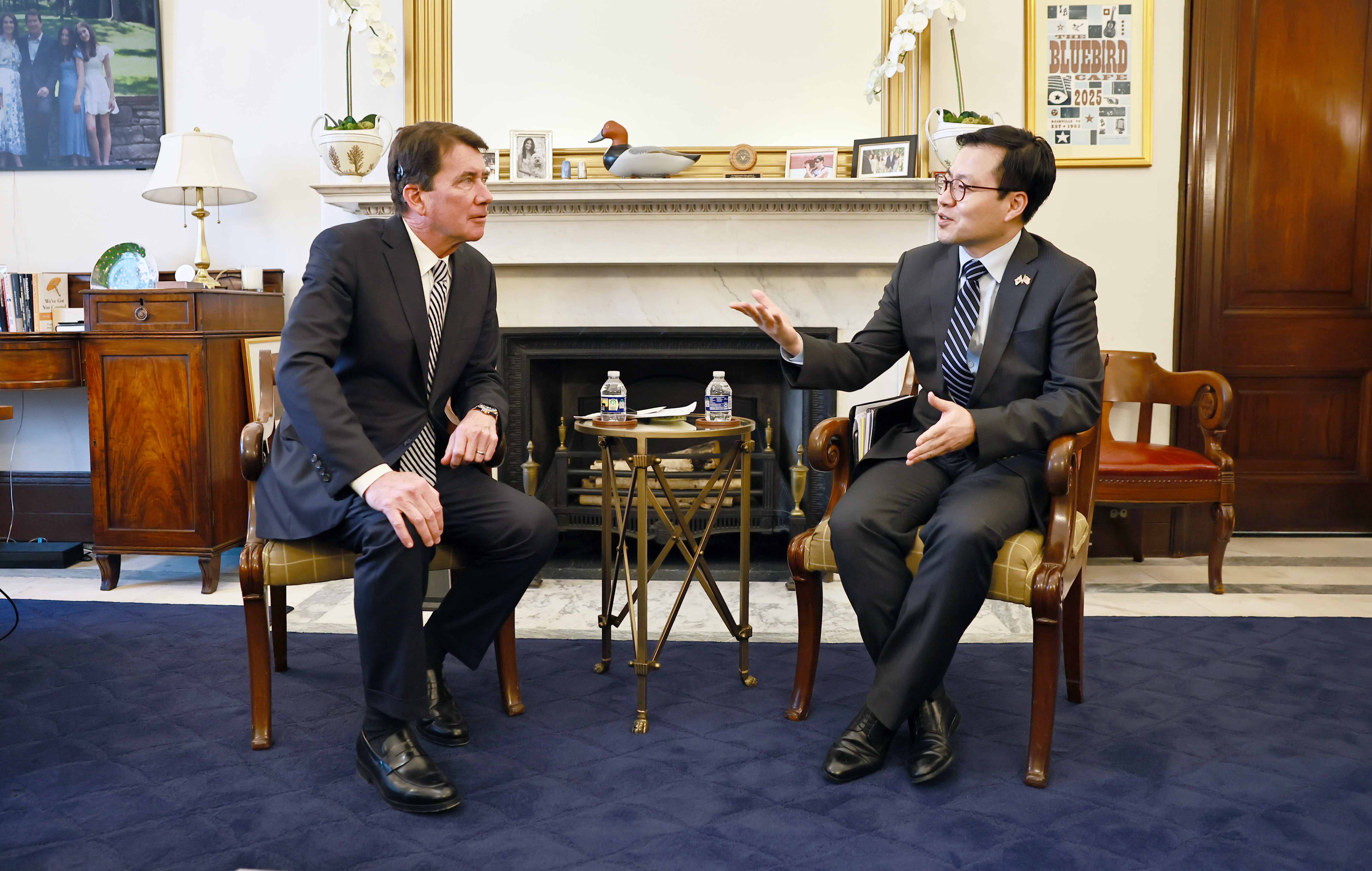 Trade Minister Meets with U.S. Senator Bill Hagerty_1